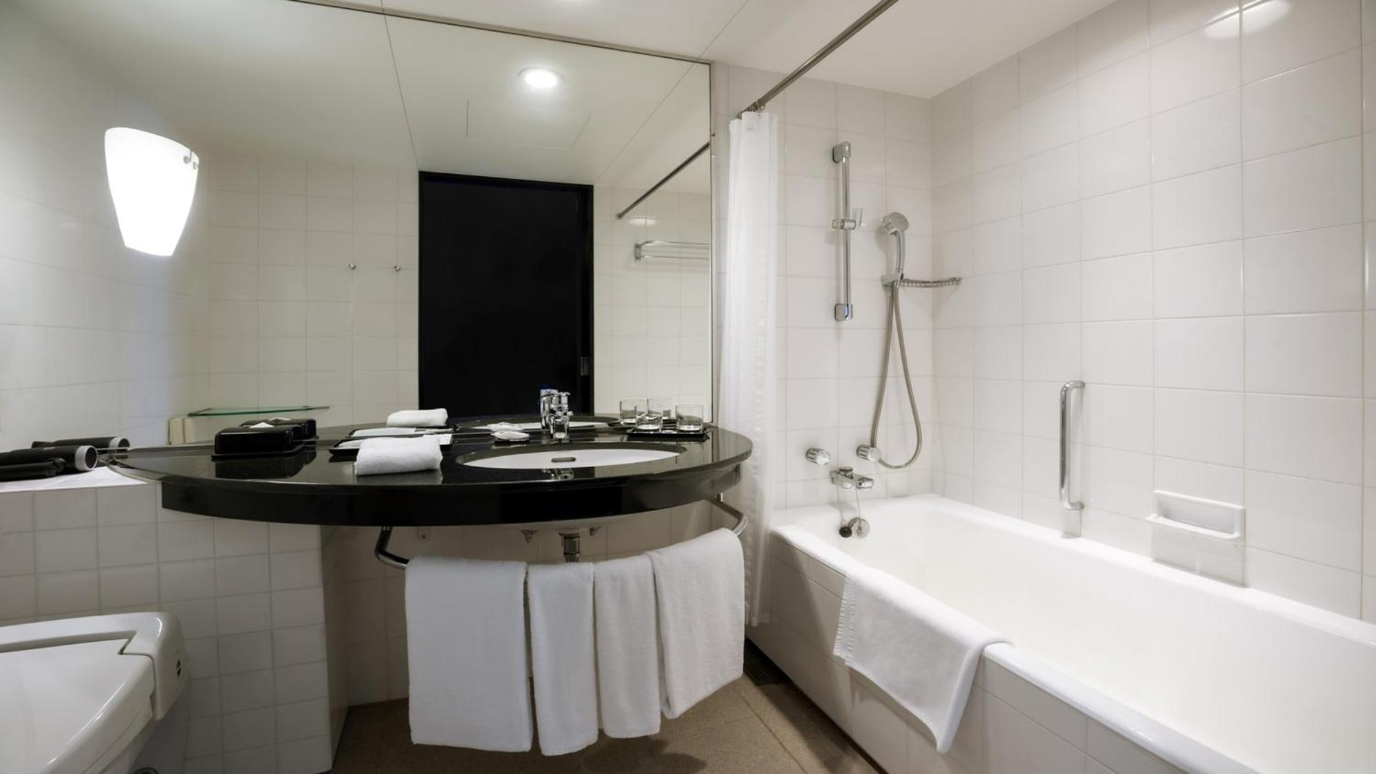 Hotel Risonare Osaka Esterno foto